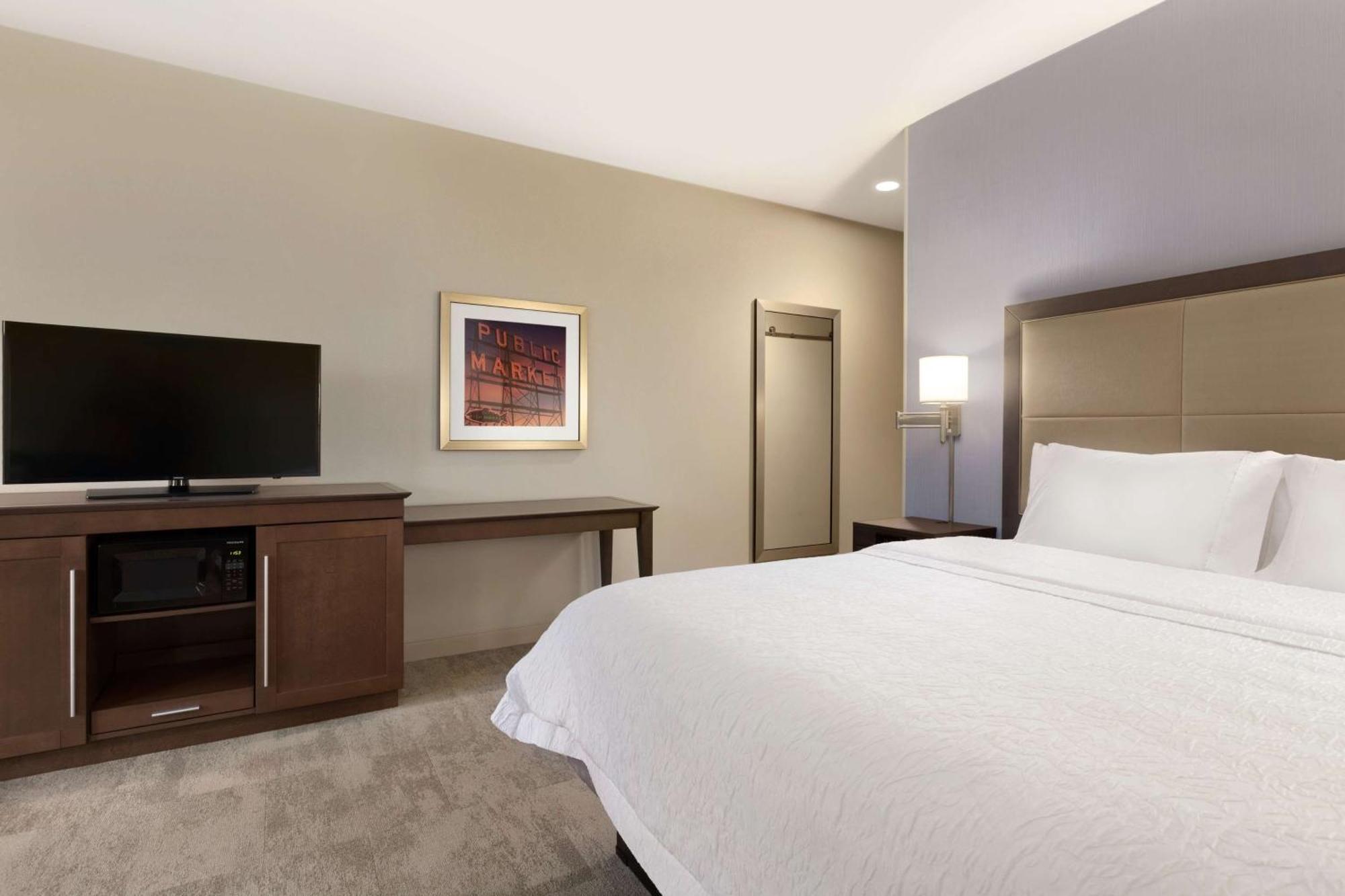 Hampton Inn & Suites Seattle/Renton, Wa Экстерьер фото
